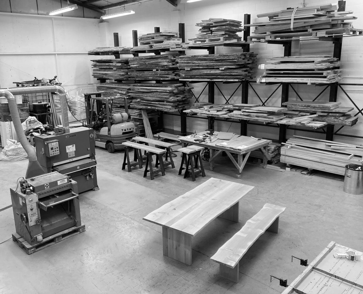 Why Choose Oak? Our Approach to Working With Solid Oak Oakguys